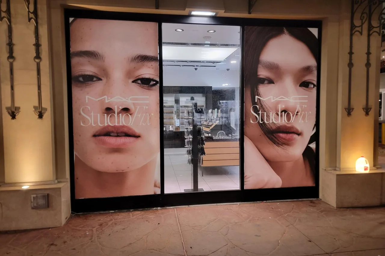 Wrap It Up — Las Vegas commercial vinyl install work